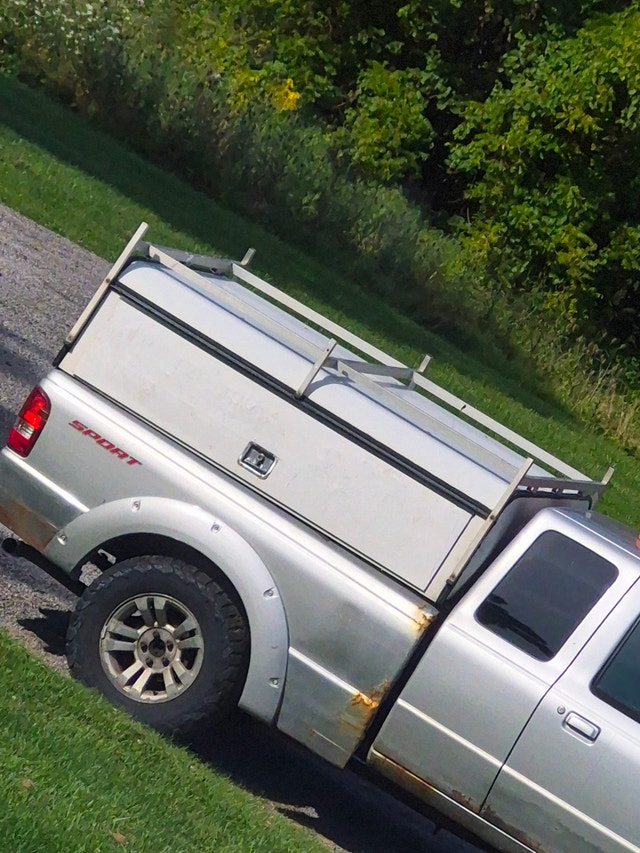 Ford Ranger Premium Aluminum Bed Cover Contractor Cap