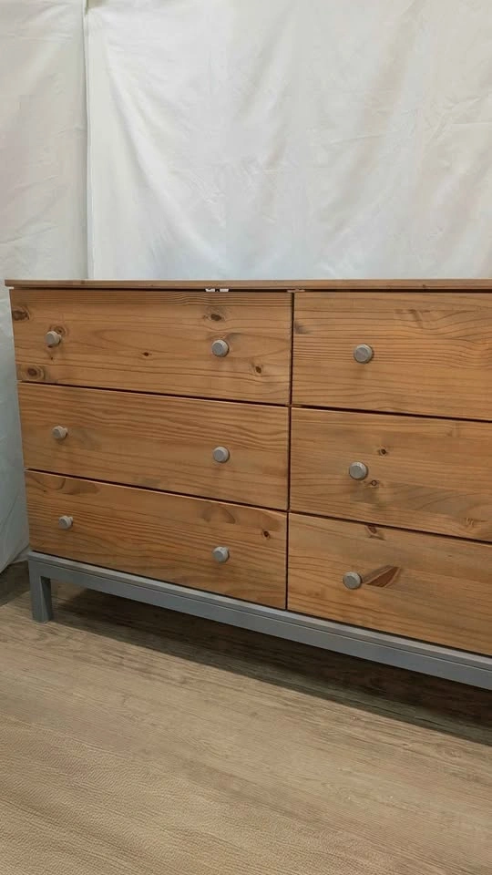 Solid Wood dresser - photo 2