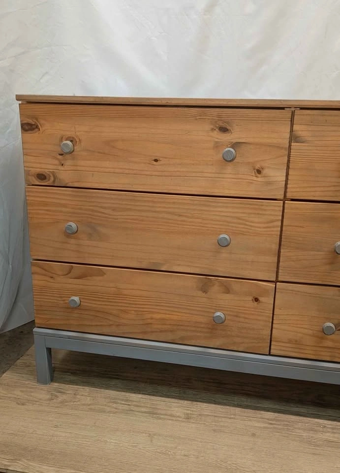 Solid Wood dresser - photo 3