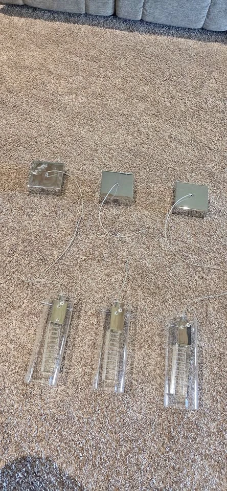 Pendant lights