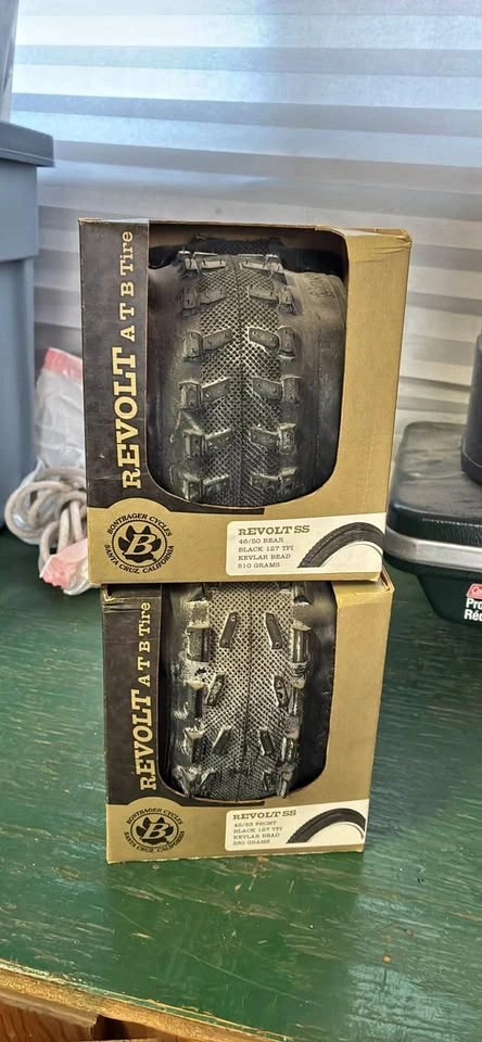 Vintage Bontrager Revolt SS ATB Tires (Pair) - New In Box (NIB)