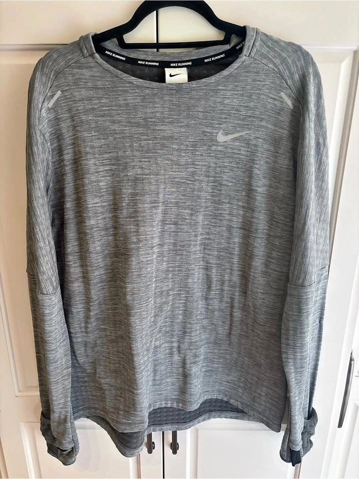 Nike Running Therma-FIT Men’s Large Gray Long Sleeve Shirt