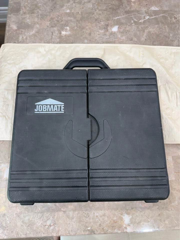 Jobmate Mechanics 135 Piece Tool Set - photo 2