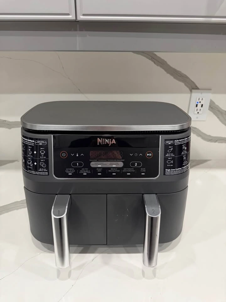 Ninja Foodi 2-Basket Air Fryer with 6 Cooking Functions, 8 Qt - photo 2