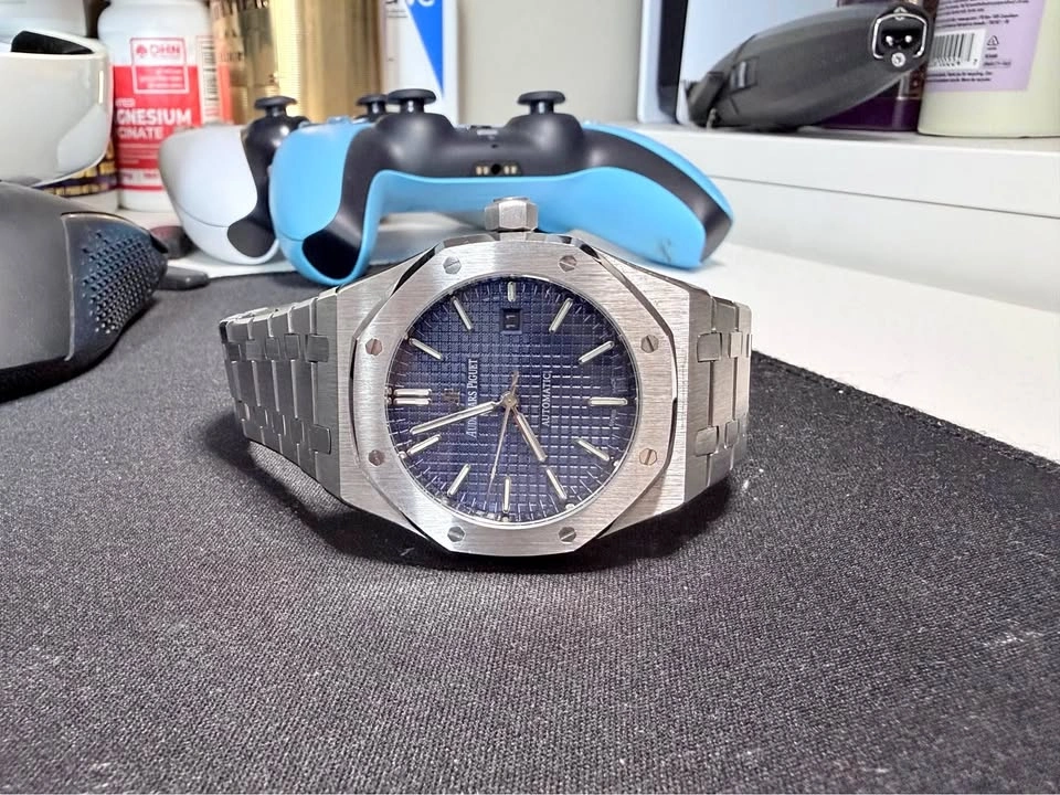 Royal Oak–Style Automatic Watch – Blue Dial