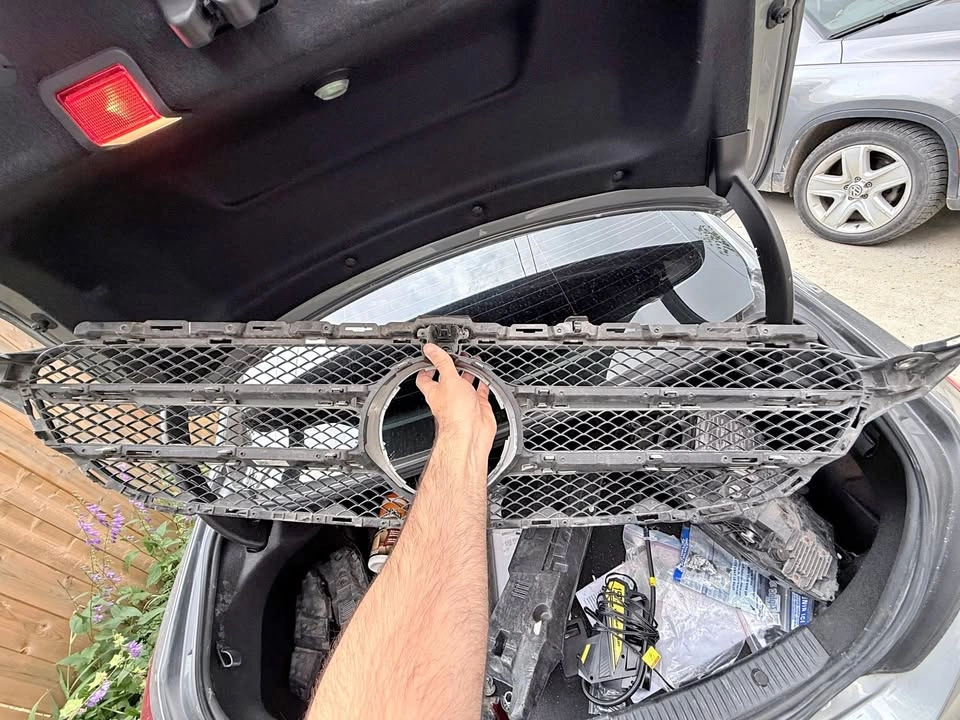 Mercedes C400 Front Grille