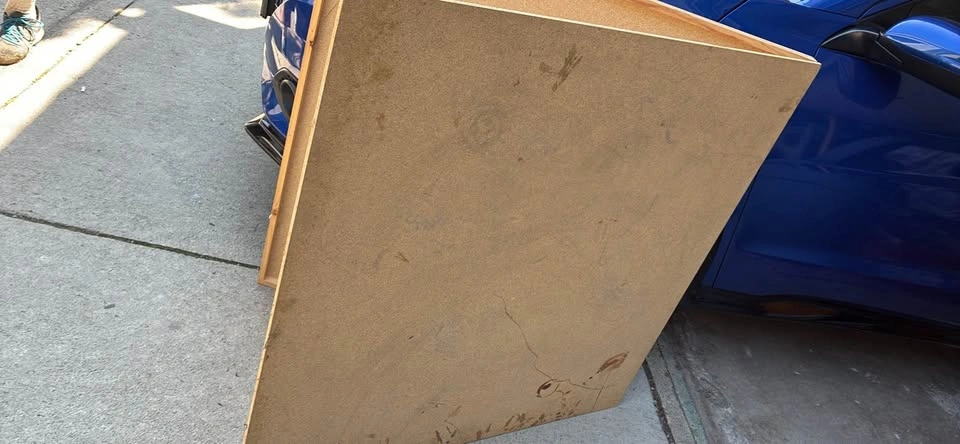 Large Square Wood Frame (40" x 40") – Great Condition - photo 2