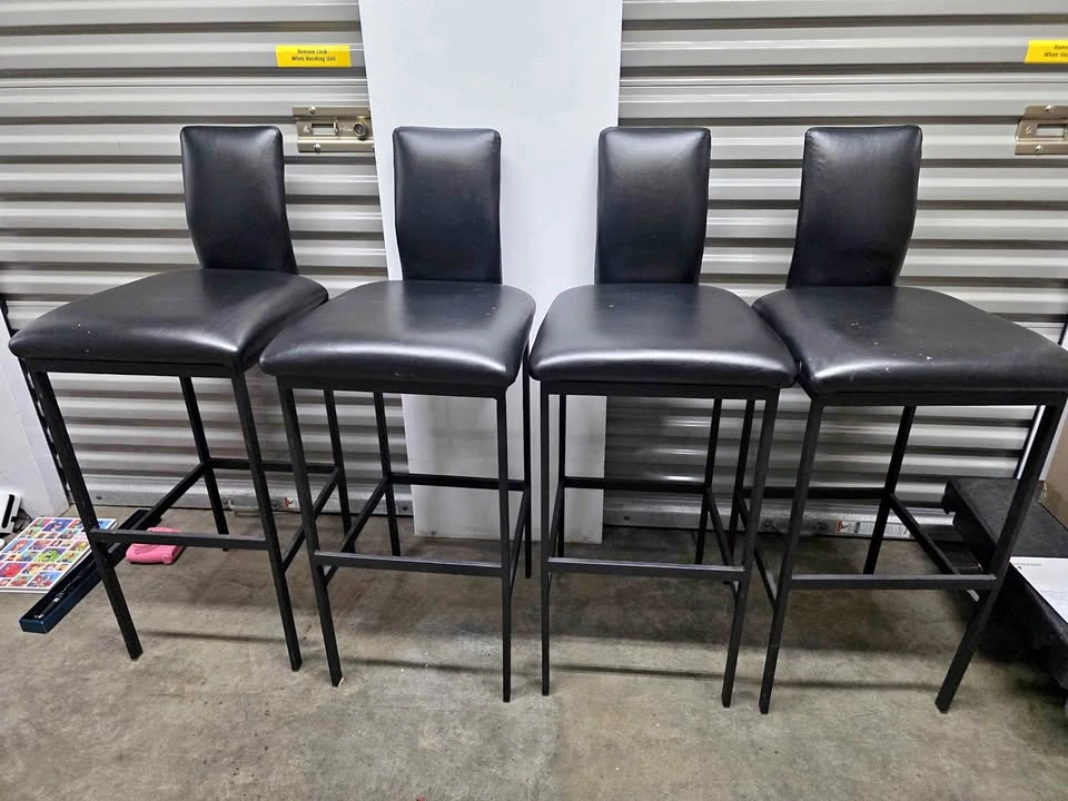 Set of 4 Black Kitchen Island Bar Stools