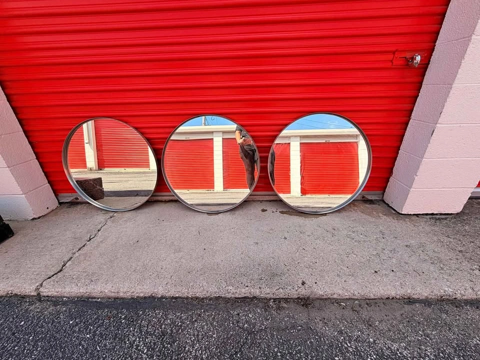 Set of 3 Silver Metal Round Mirrors (27.5")
