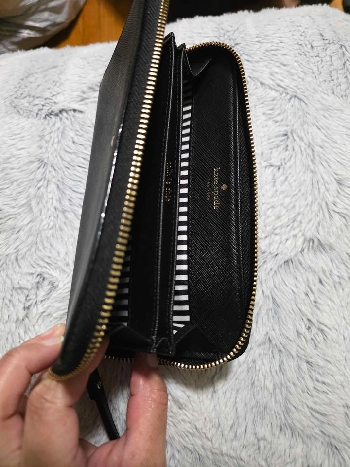 Kate Spade New York - Black Wristlet (Saffiano Leather) - photo 3
