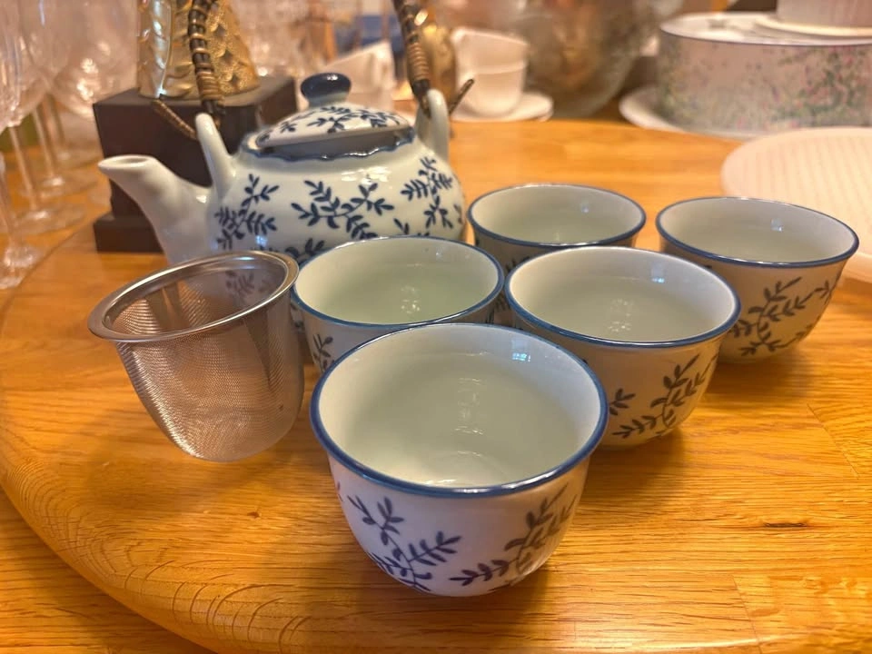 Tea set
