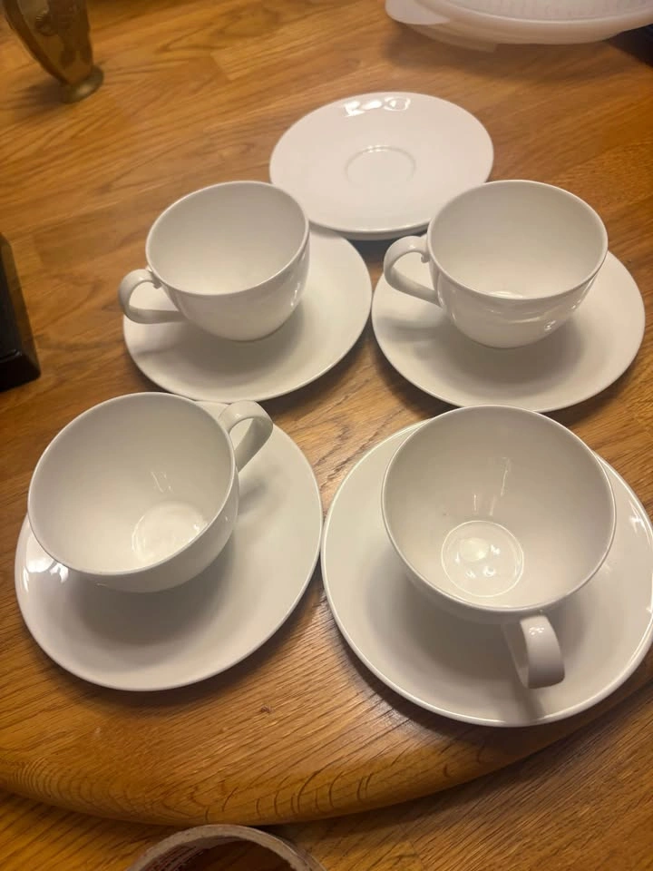 Tea cup and saucer set - photo 2