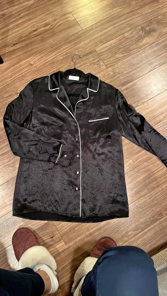 Babaton shirt size small
