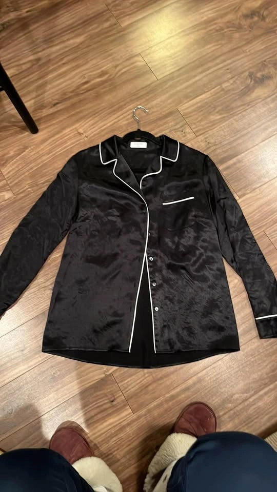 Babaton shirt size small - photo 3