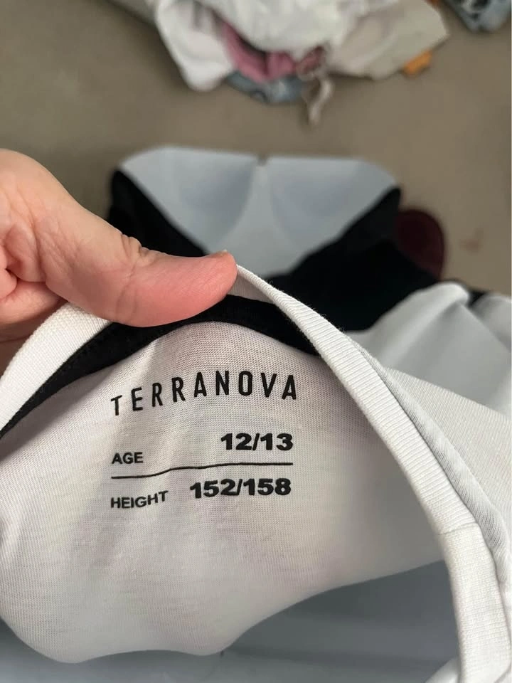 Long sleeve shirt size 12-13 years - photo 4