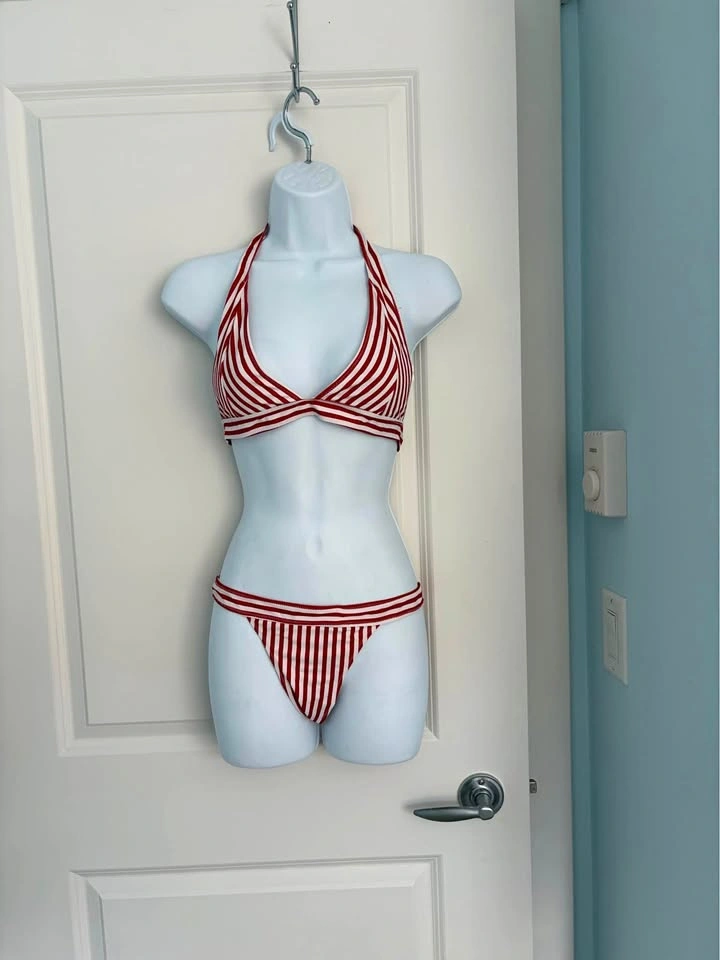 Brand new bikini set size Small