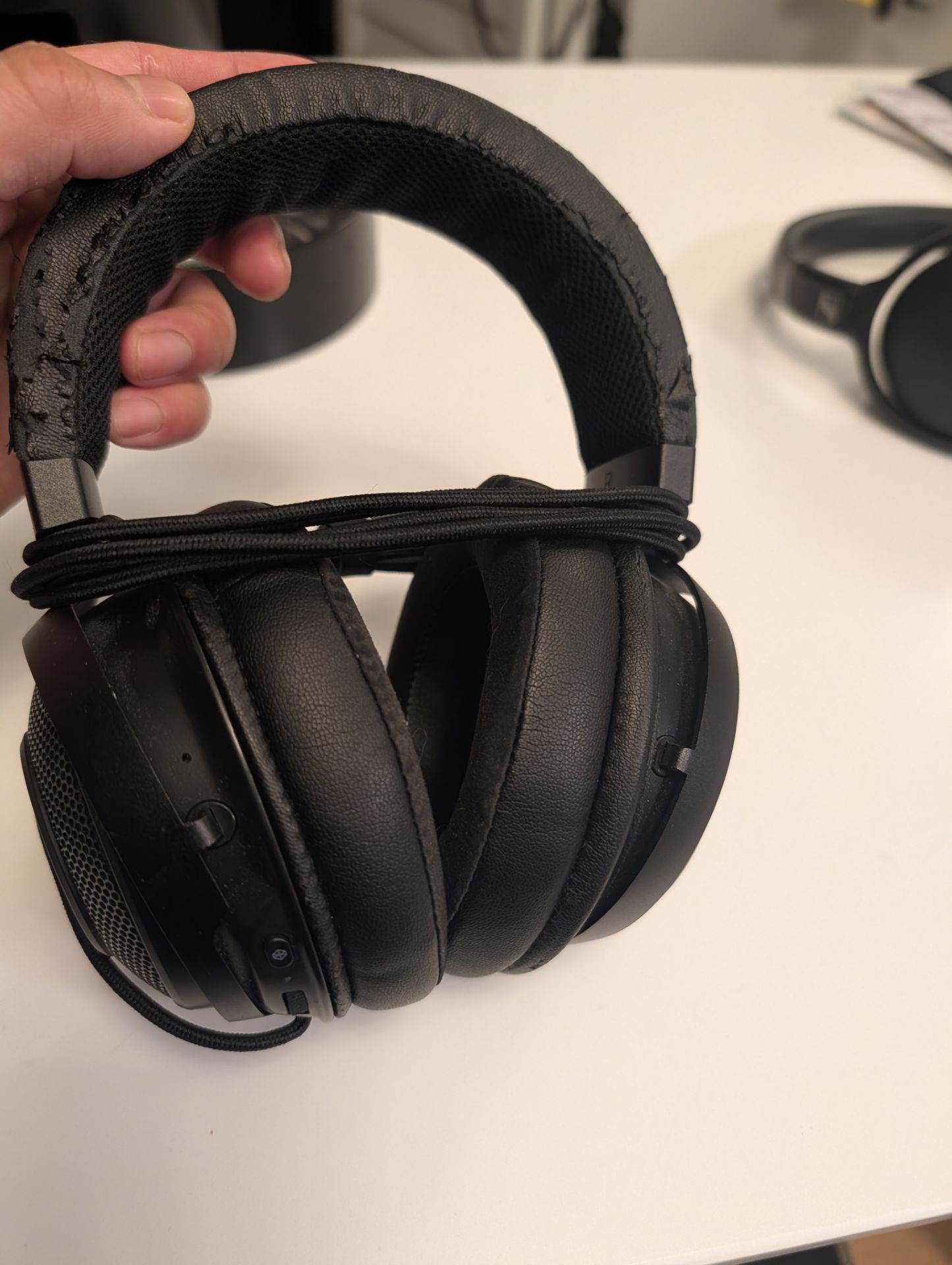 Razer Basilisk X Hyperspeed + Razer Kraken Wired Headset - photo 2