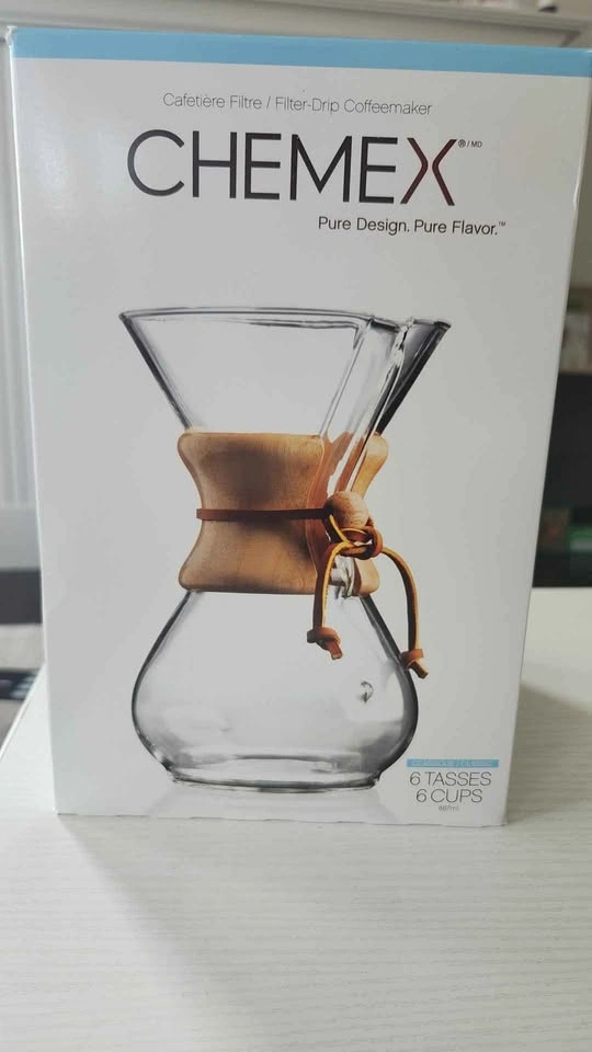 Chemex Classic Series 6-Cup Filter-Drip Coffeemaker - photo 2