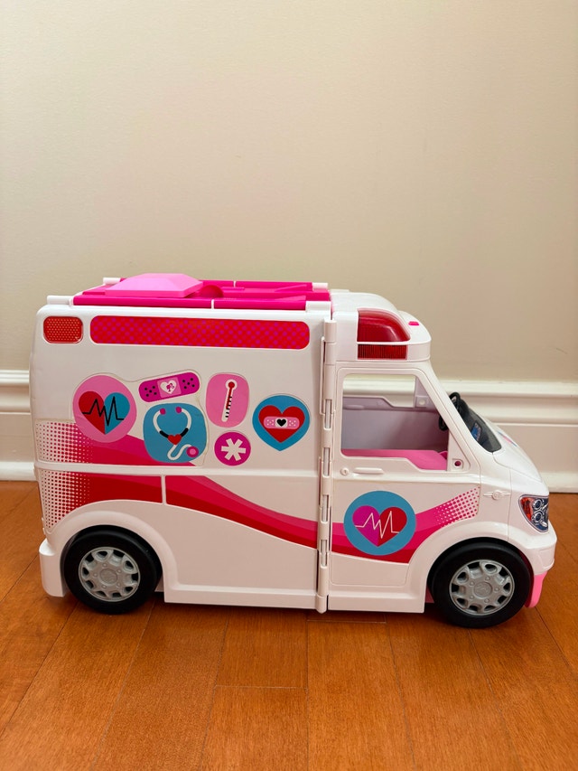 Mattel Barbie Ambulance with Working Sirens and Light