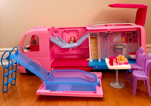 Mattel Barbie Caravan - photo 2