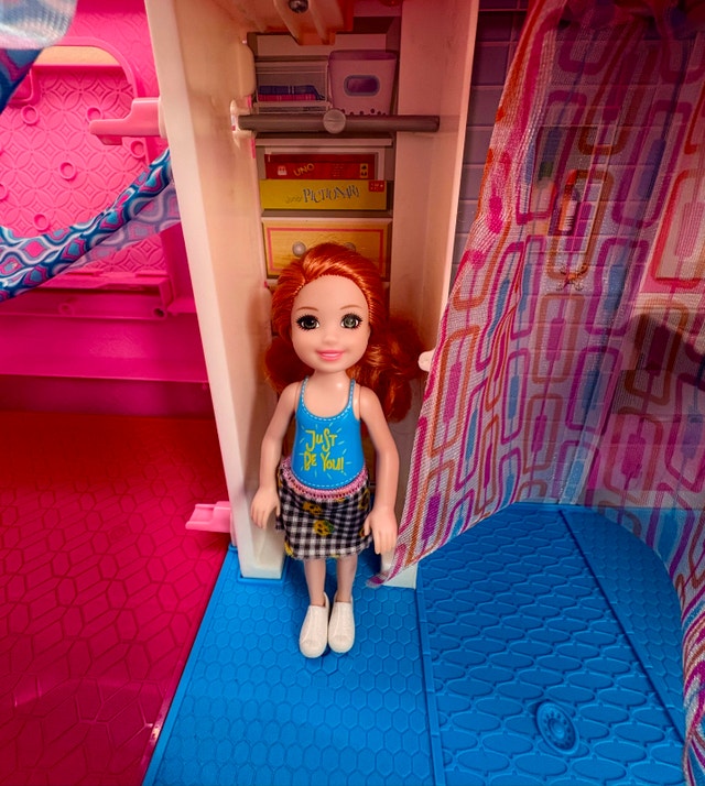 Mattel Barbie Caravan - photo 5