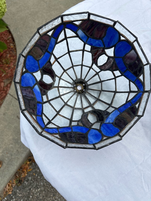 Stained Glass Lamp Shades - photo 3