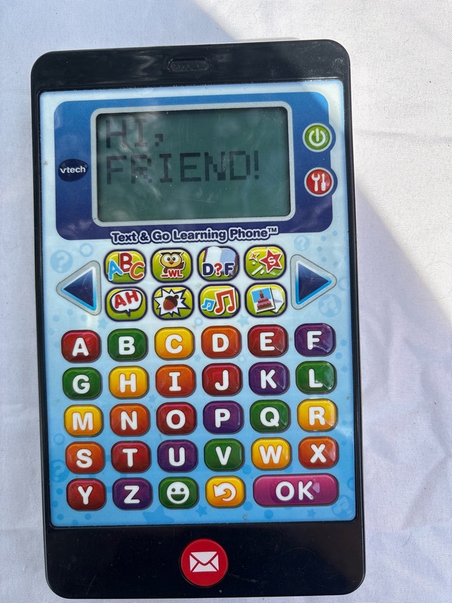 VTech Text & Go Learning Phone and Dubble Bubble Gumball Machine - photo 2