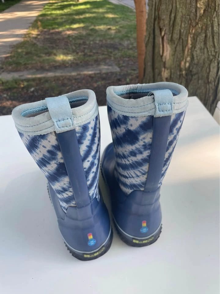 amazingly warm and waterproof kids boots size 2 - photo 3