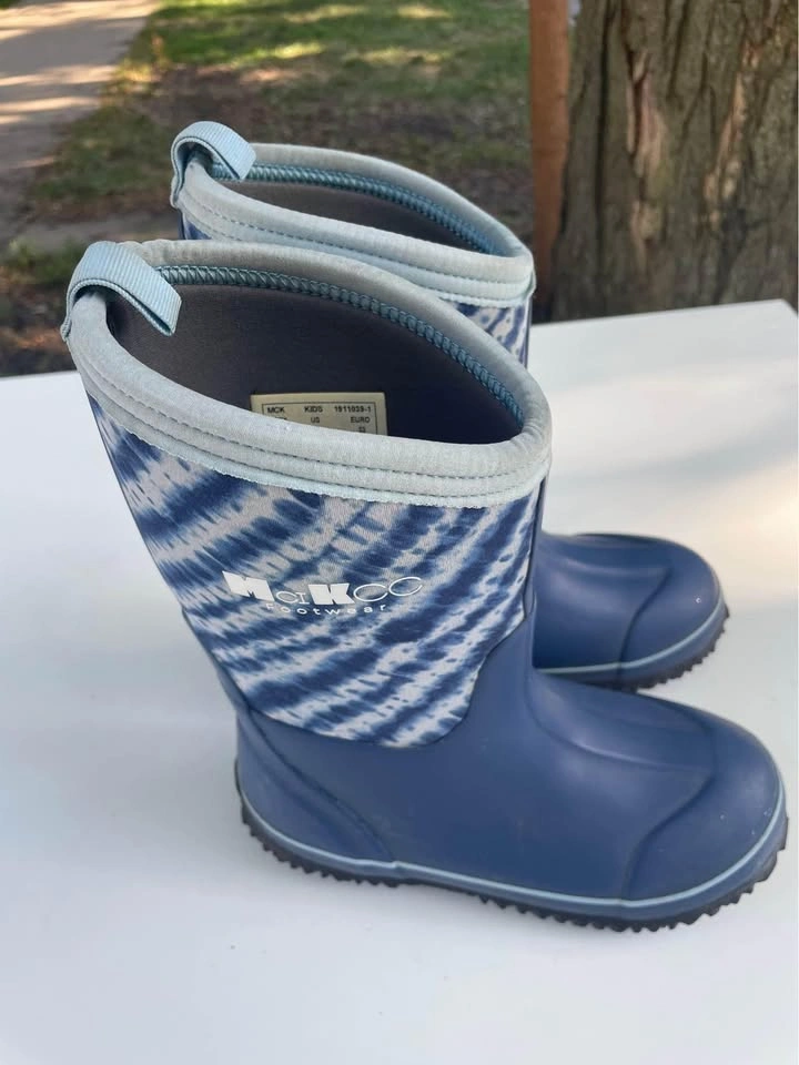 amazingly warm and waterproof kids boots size 2 - photo 4