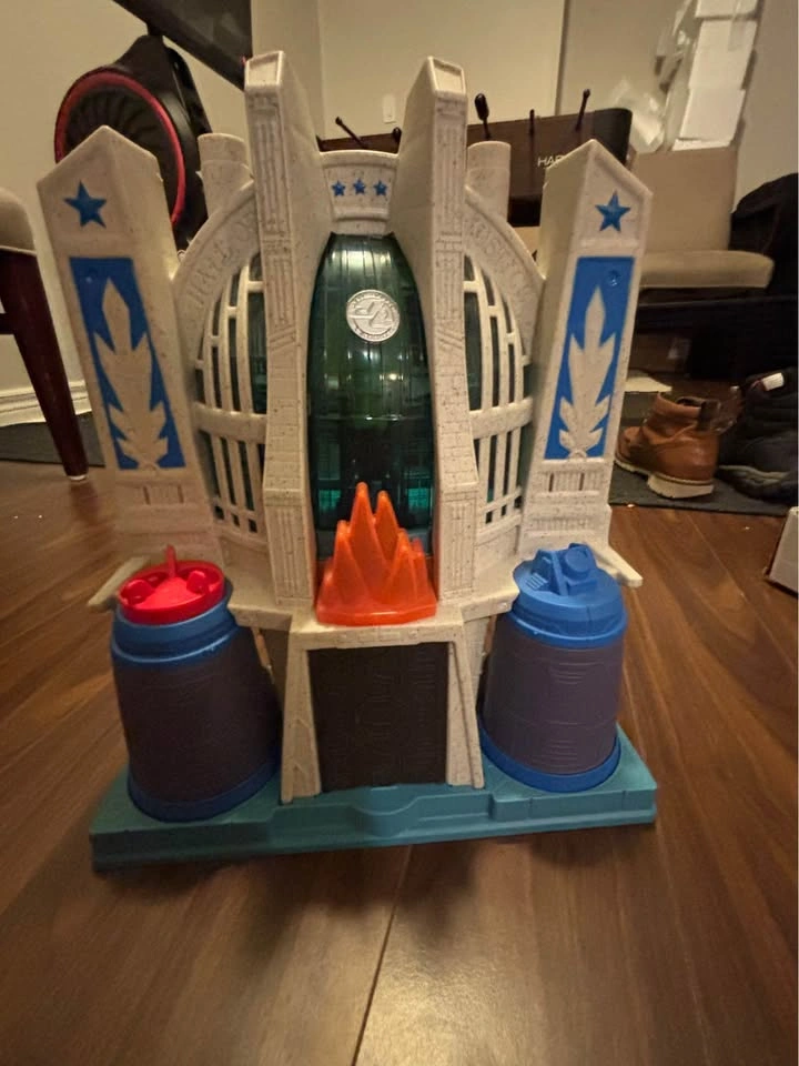 Hall of Justice Playset with figures - superman, batman - photo 5