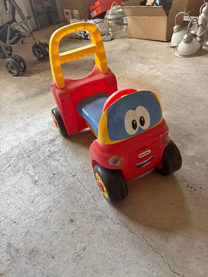 Little Tikes Push & Ride Racer