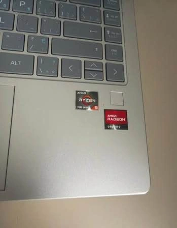 HP Laptop - photo 3