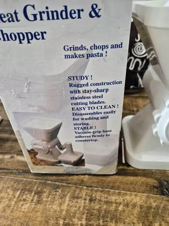 Meat mincer - photo 4