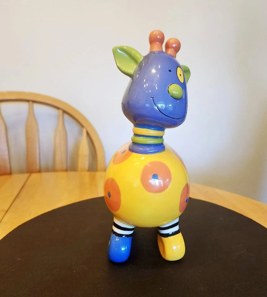 Meet 'Bubbles' a Bright Colorful Fun Giraffe Bank
