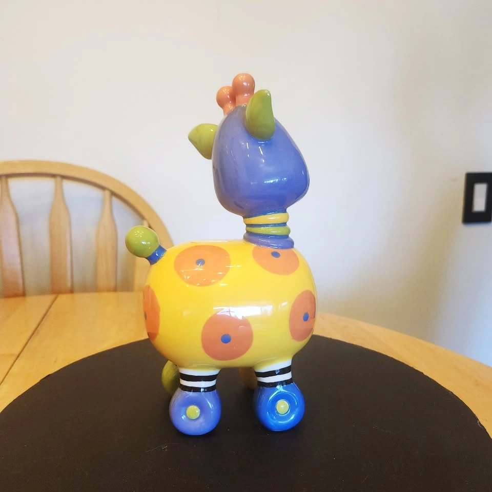 Meet 'Bubbles' a Bright Colorful Fun Giraffe Bank - photo 4