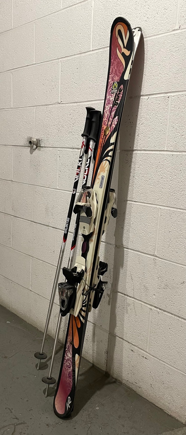 K2 Sweet Luv Women's Skis and Gear Set