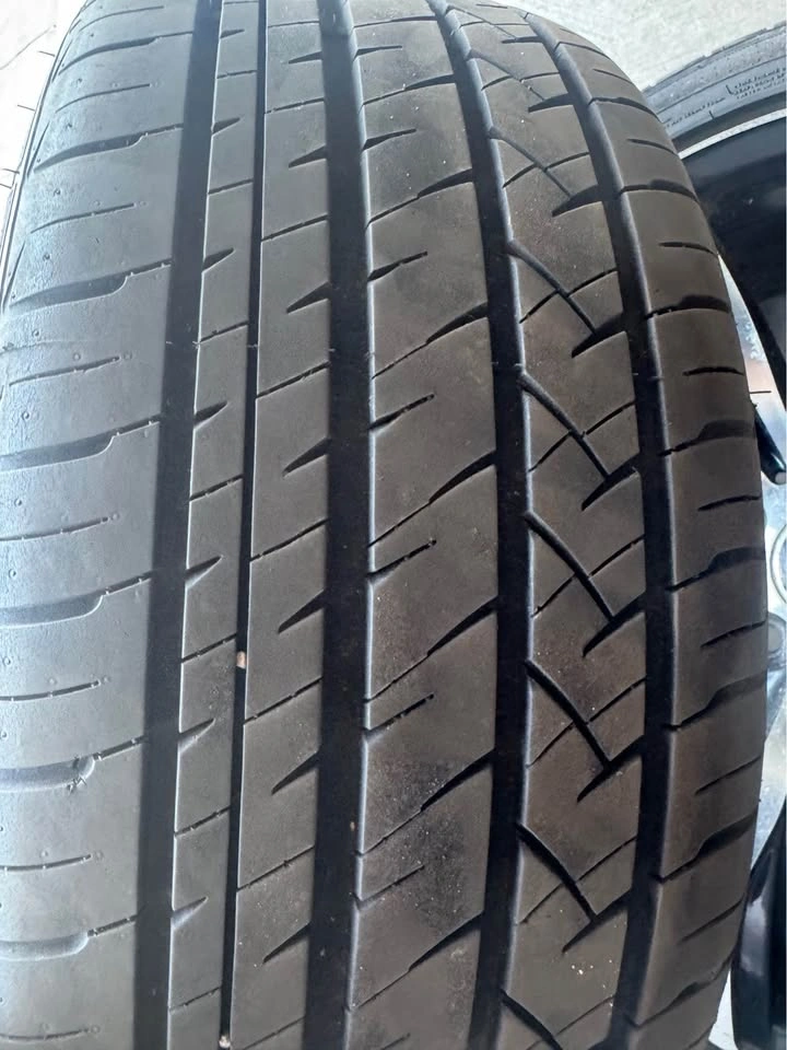 OEM BMW F30 18 Wheels & 225/45R18 All-Season Tires - photo 3