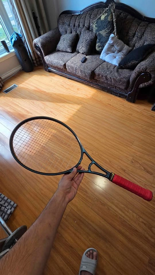 Wilson Sting Graphite Tennis Racket - photo 3