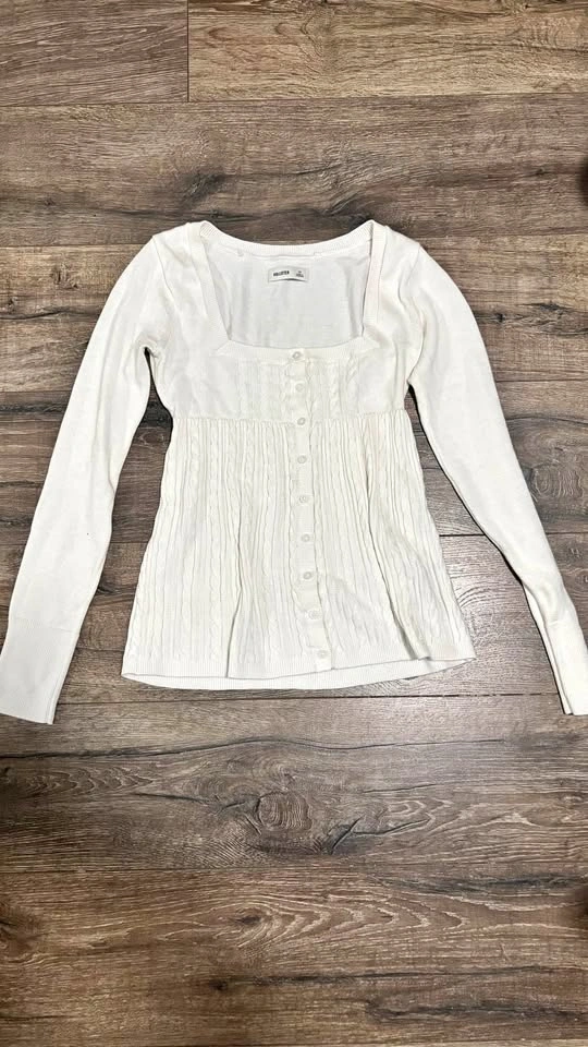 Hollister knit babydoll top xs