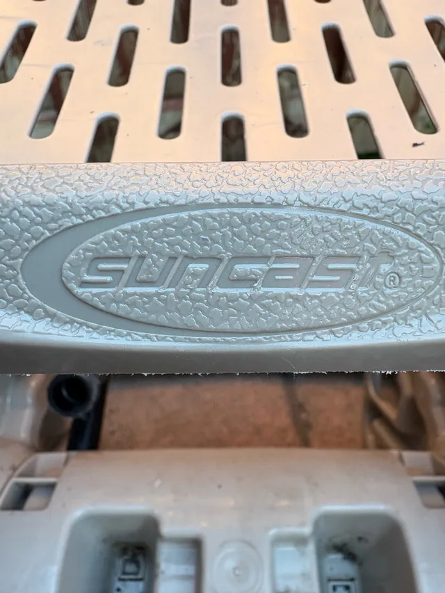 Suncast Hose Reel image indicator(6)