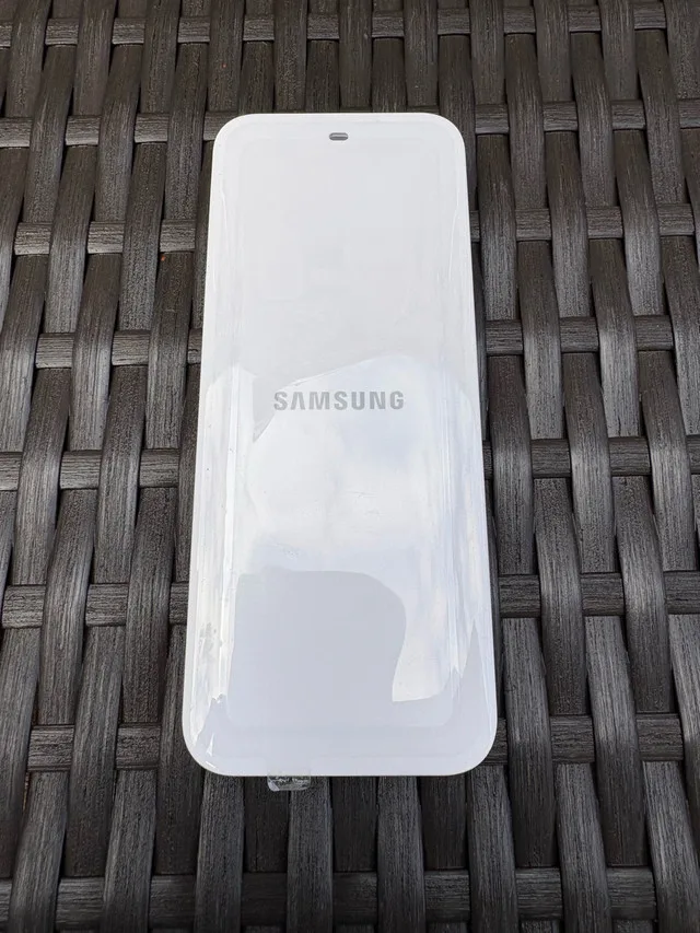 Samsung Battery and Charger for Galaxy Note4 thumbnail