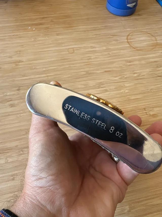 Flask with Soviet Emblem image indicator(3)