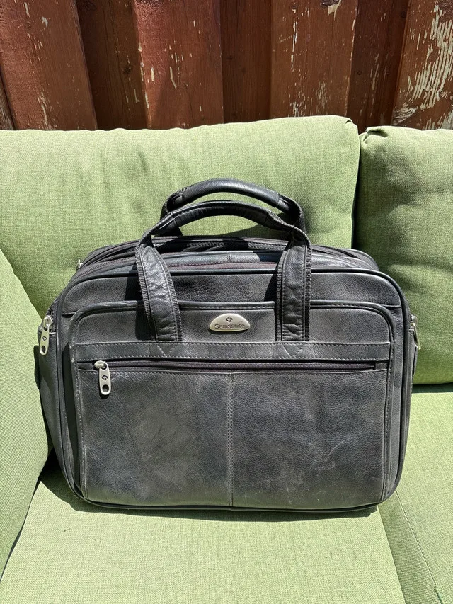 Samsonite Bag thumbnail