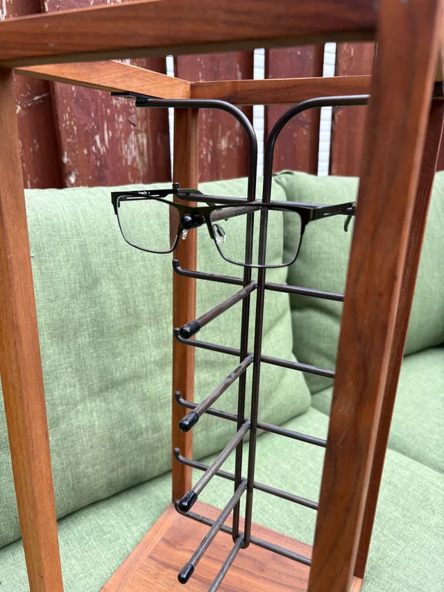 Sunglasses Display thumbnail