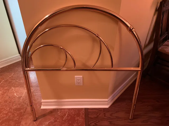 24K Gold Plated Headboard thumbnail