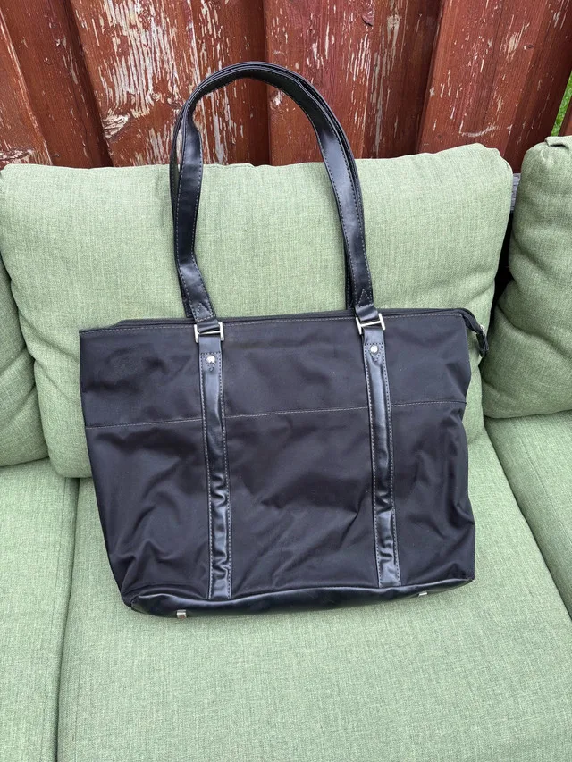 Women’s Tote Bag thumbnail