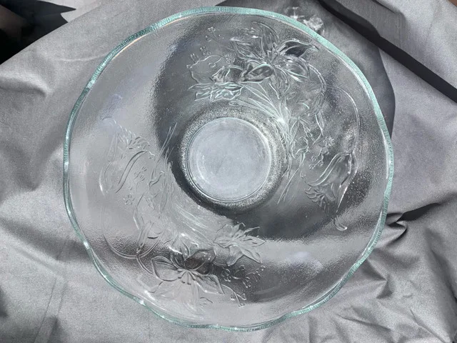 Large Glass Bowl thumbnail