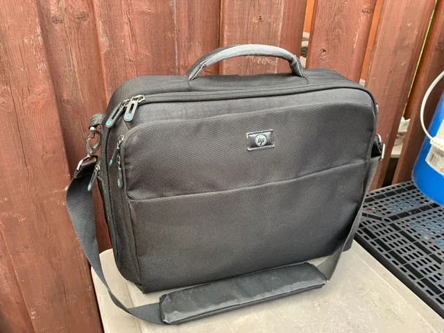 HP Laptop Bag. Business case. thumbnail