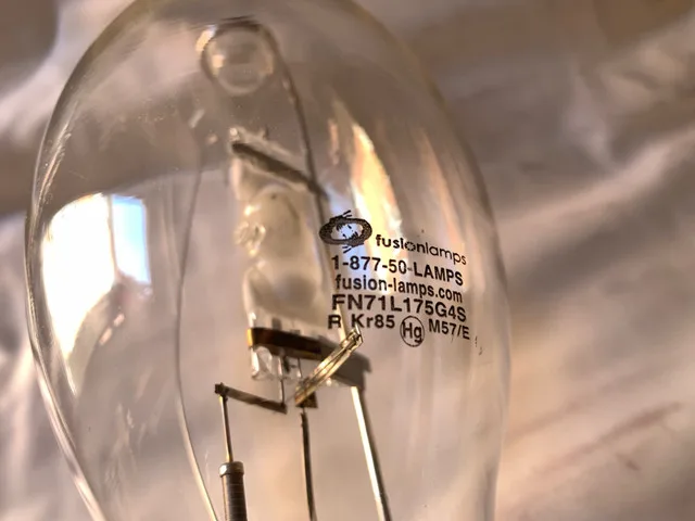 175W metal Halide Bulb. image indicator(4)