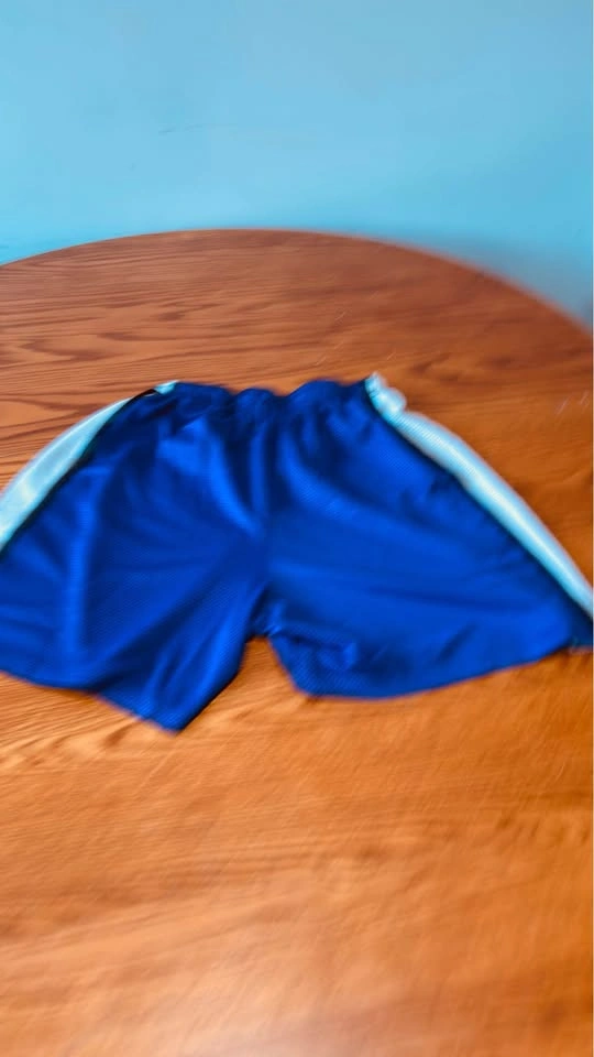 Shorts - photo 2